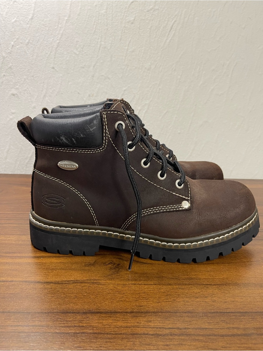 Read Desc. Vintage Skechers Womens 9.5 Brown Combat Boots Lace Up Brown 269